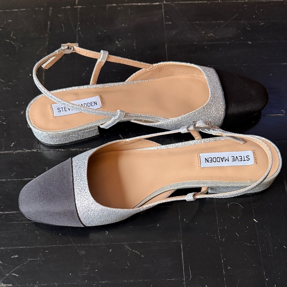 Steve Madden Glitter Silver and Black Flats Belinda 9.0 1inch